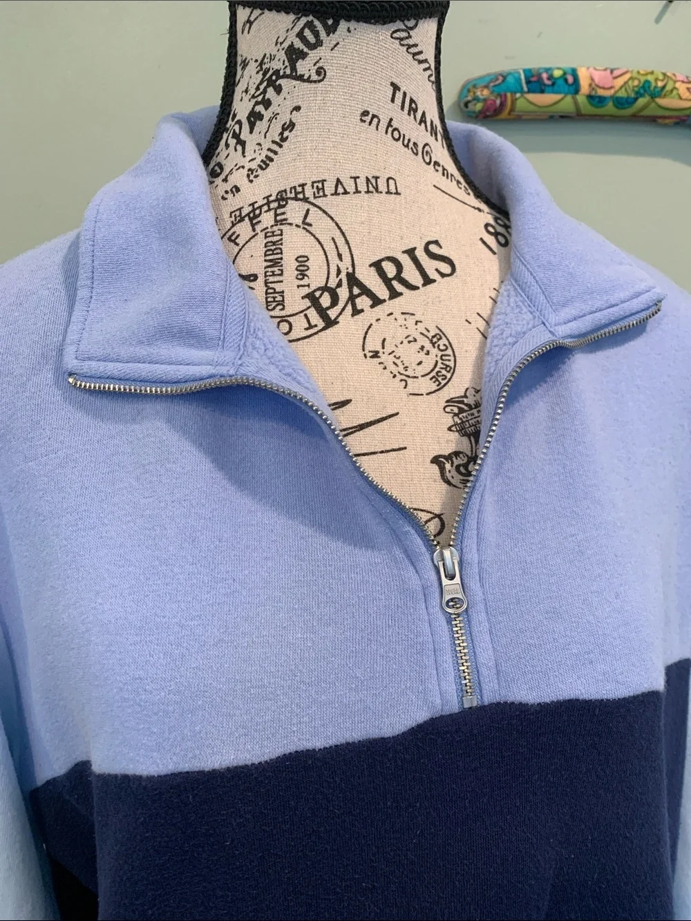 J. Crew Women’s Medium Blue Colorblock Lightweight Quarter-Zip Pullover